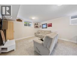 841 MANHATTAN DRIVE - 28