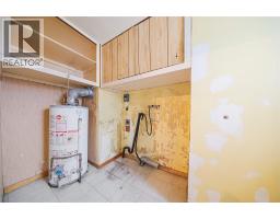 723 BENGARVIE STREET - 10