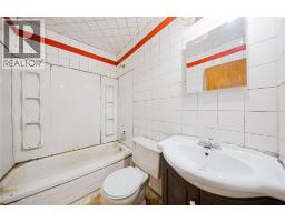 723 BENGARVIE STREET - 15