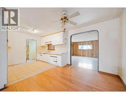 723 BENGARVIE STREET - 6