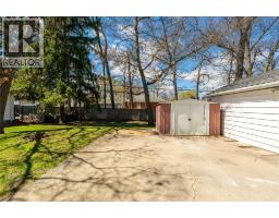 1203 Colborne ROAD - 27