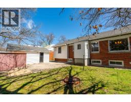 1203 Colborne ROAD - 30