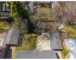 1203 Colborne ROAD - 36