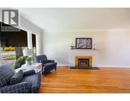 1203 Colborne ROAD - 4