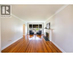 1203 Colborne ROAD - 8