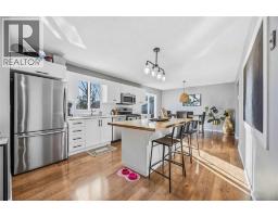 342 WILLOW CRESCENT - 12