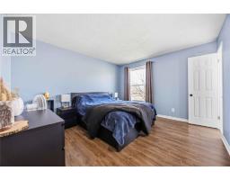 342 WILLOW CRESCENT - 20