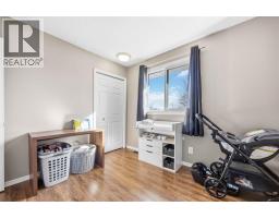 342 WILLOW CRESCENT - 25