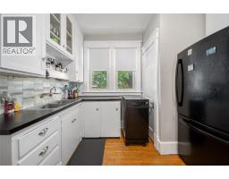 301 TALFOURD STREET - 10