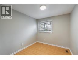 27 TURNER DRIVE UnitNo. 32 - 18