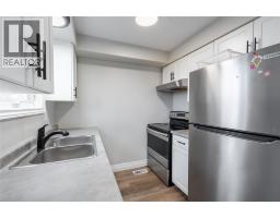 27 TURNER DRIVE UnitNo. 32 - 9