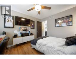 756 ST CLAIR PARKWAY - 22