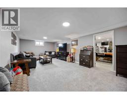 756 ST CLAIR PARKWAY - 32