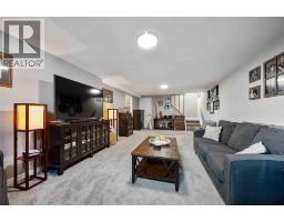 756 ST CLAIR PARKWAY - 34