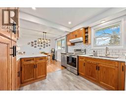 570 NIAGARA STREET - 11