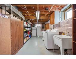 570 NIAGARA STREET - 39