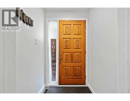 570 NIAGARA STREET - 5