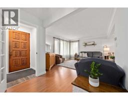 570 NIAGARA STREET - 6