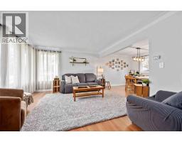 570 NIAGARA STREET - 8