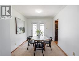 354 BENTINCK STREET - 9