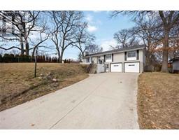 1354 CATHCART BOULEVARD - 4