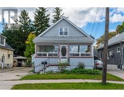 467 CONFEDERATION STREET - 1