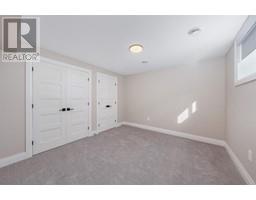 214 ST CLAIR BOULEVARD UnitNo. 46 - 18