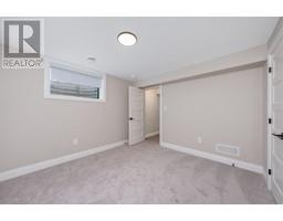 214 ST CLAIR BOULEVARD UnitNo. 46 - 19