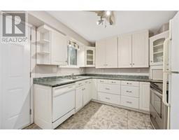 215 TRUDEAU DRIVE UnitNo. 26 - 9