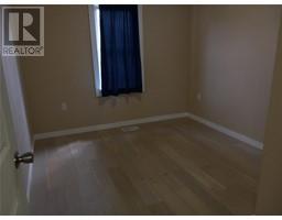 734 CAMPBELL STREET - 7
