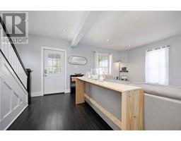 206 PARKER STREET - 20