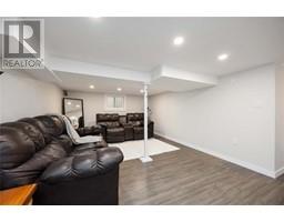 206 PARKER STREET - 34