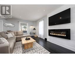 206 PARKER STREET - 9