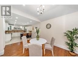 156 QUEEN STREET - 13