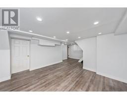 156 QUEEN STREET - 27