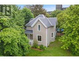 156 QUEEN STREET - 3