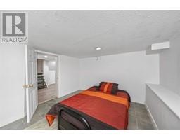 156 QUEEN STREET - 32