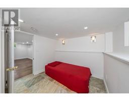156 QUEEN STREET - 33