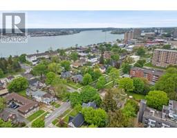 156 QUEEN STREET - 46