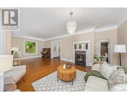 156 QUEEN STREET - 6