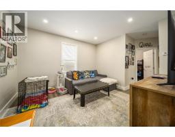 404 RUSSELL STREET - 5