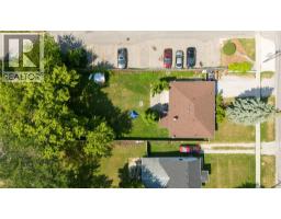 863 DEVINE STREET - 12