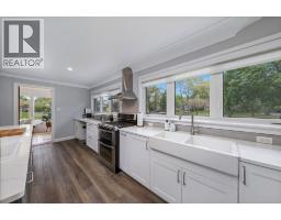 570 CATHCART BOULEVARD - 13