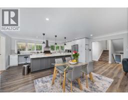570 CATHCART BOULEVARD - 16