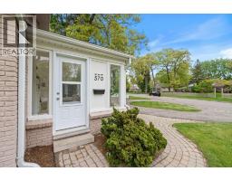 570 CATHCART BOULEVARD - 5