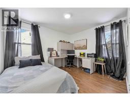 898 WOODLAND AVENUE - 13