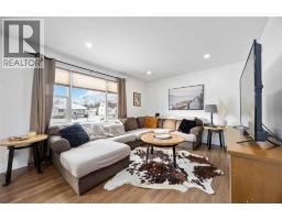 898 WOODLAND AVENUE - 3