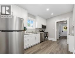 290 CROMWELL STREET - 13