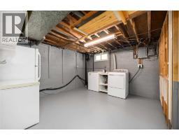 865 MONTROSE STREET - 32