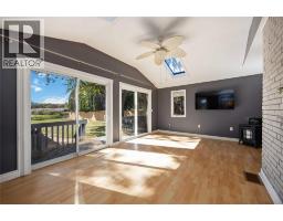 4767 St. Clair PARKWAY - 11